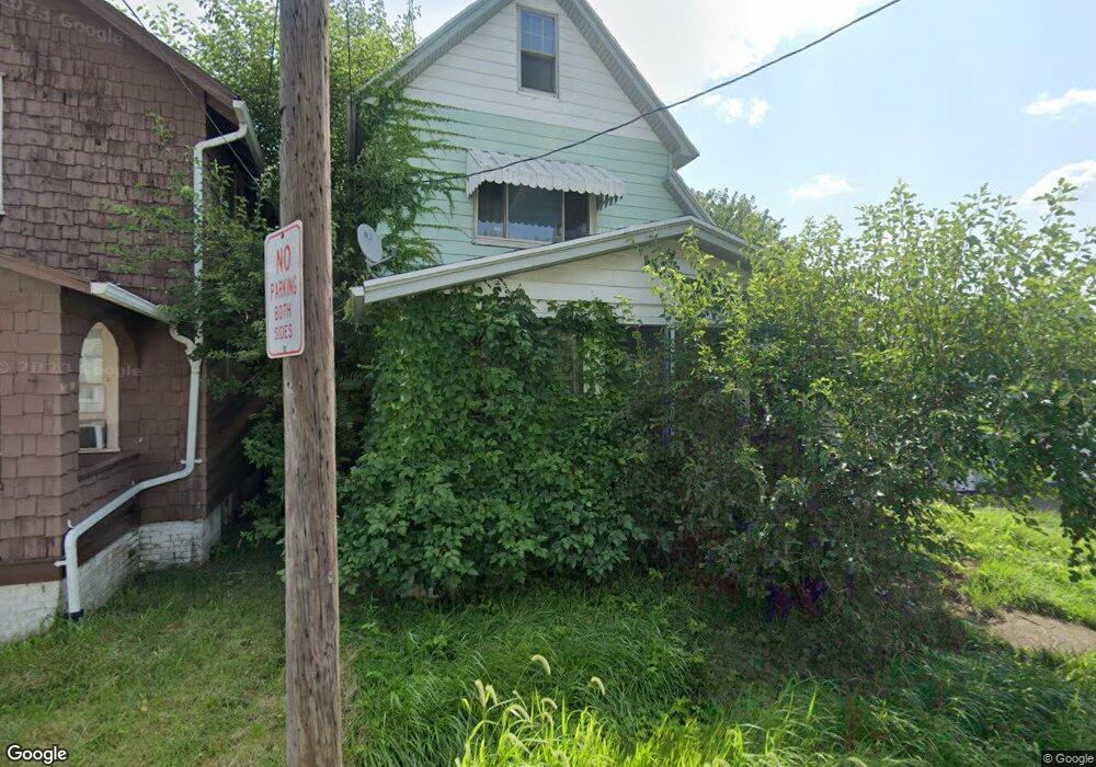 1336 Heising Ct SW, Canton, OH 44706 - photo 1