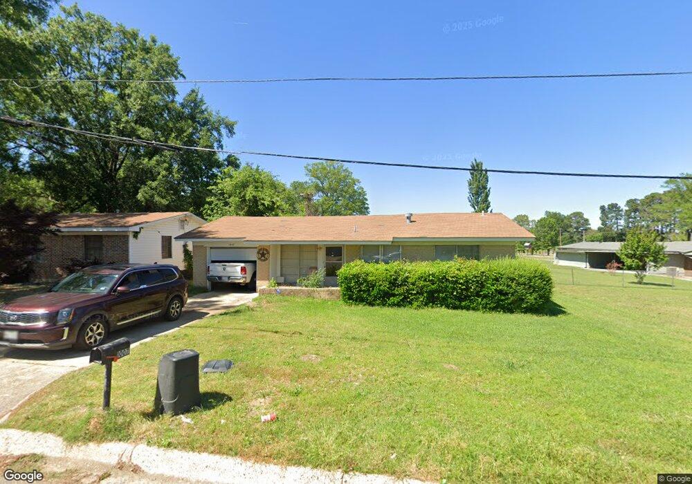 1007 Mariana Dr, Wake Village, TX 75501 - photo 1