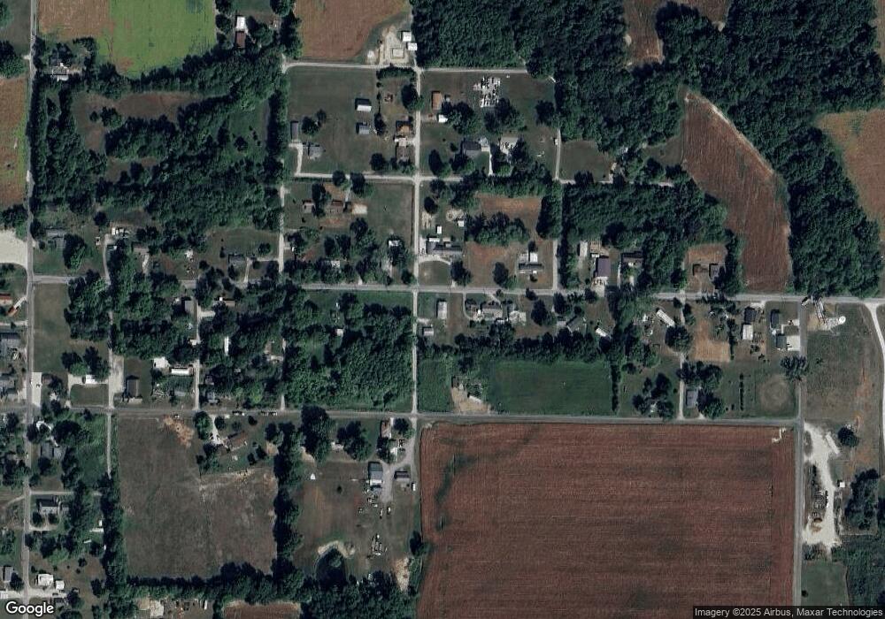 1304 E Woolley Ave, Carlisle, IN 47838 - photo 1