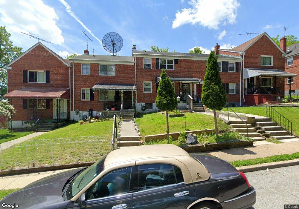 3805 Stokes Dr, Baltimore, MD 21229 - photo 1