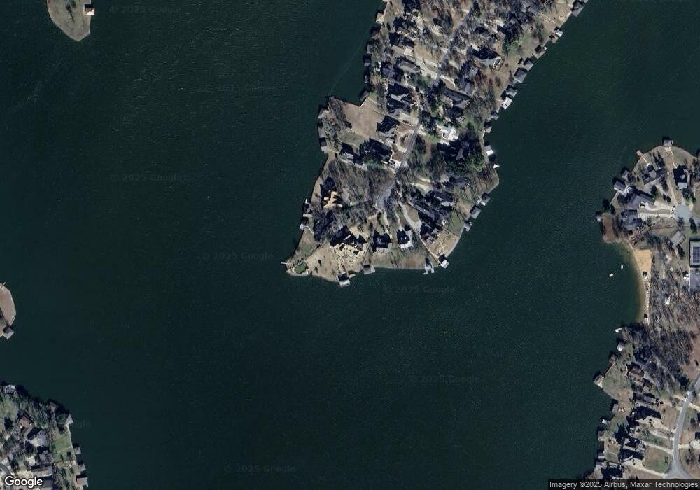 137 Hogan Dr, Gainesville, TX 76240 - photo 1