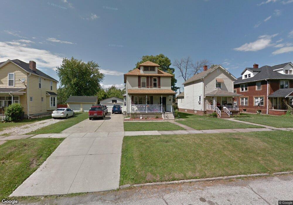 2069 E 30th St, Lorain, OH 44055 - photo 1