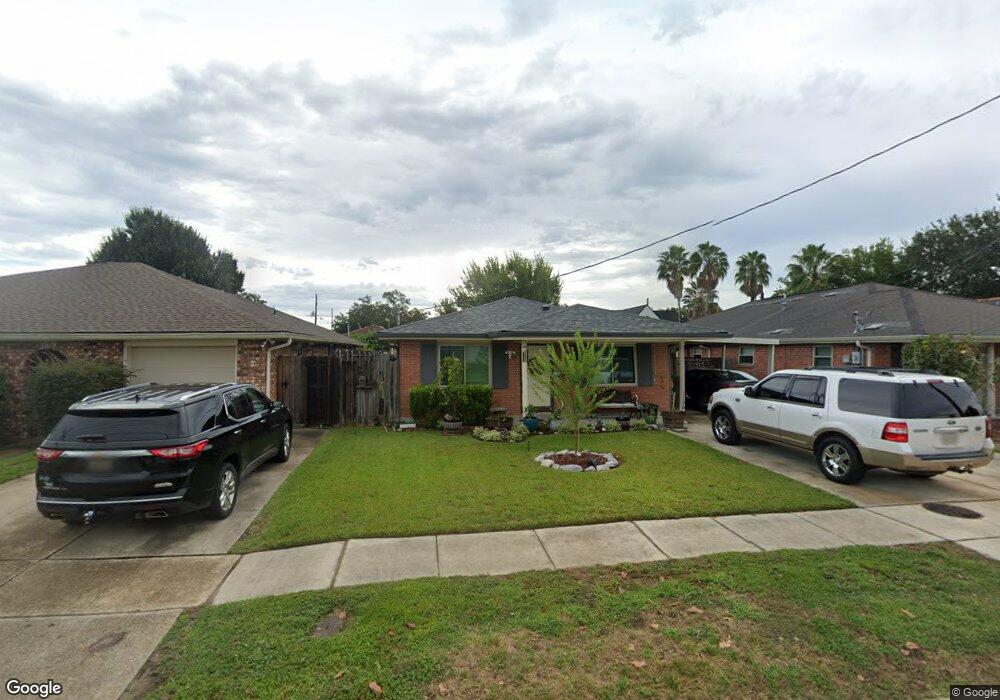 1305 Carnation Ave, Metairie, LA 70001 - photo 1