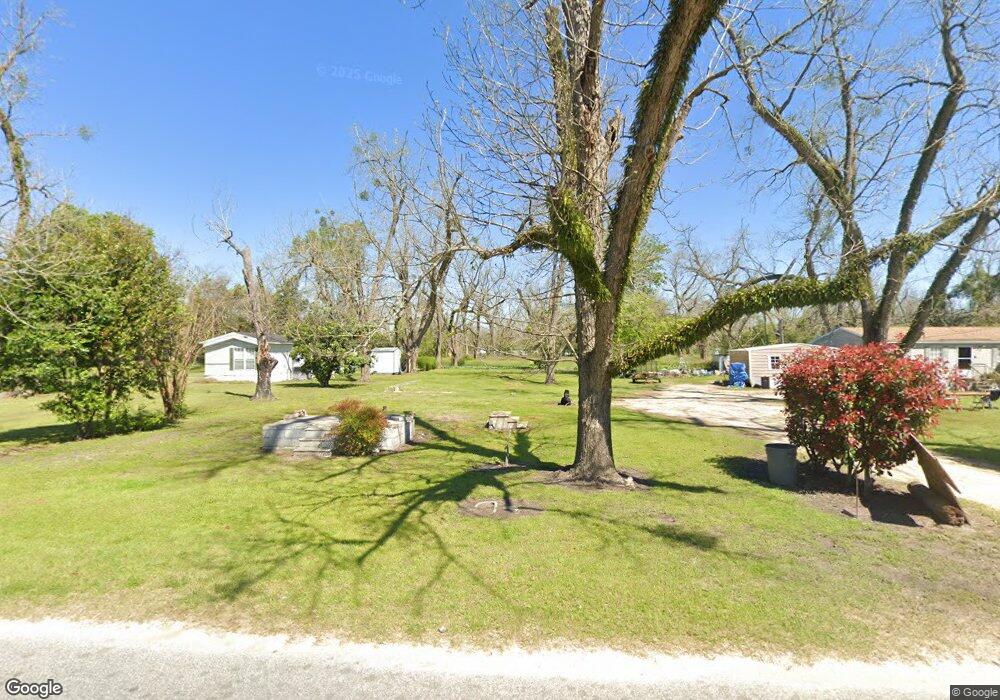 208 Daniels St, Baconton, GA 31716 - photo 1