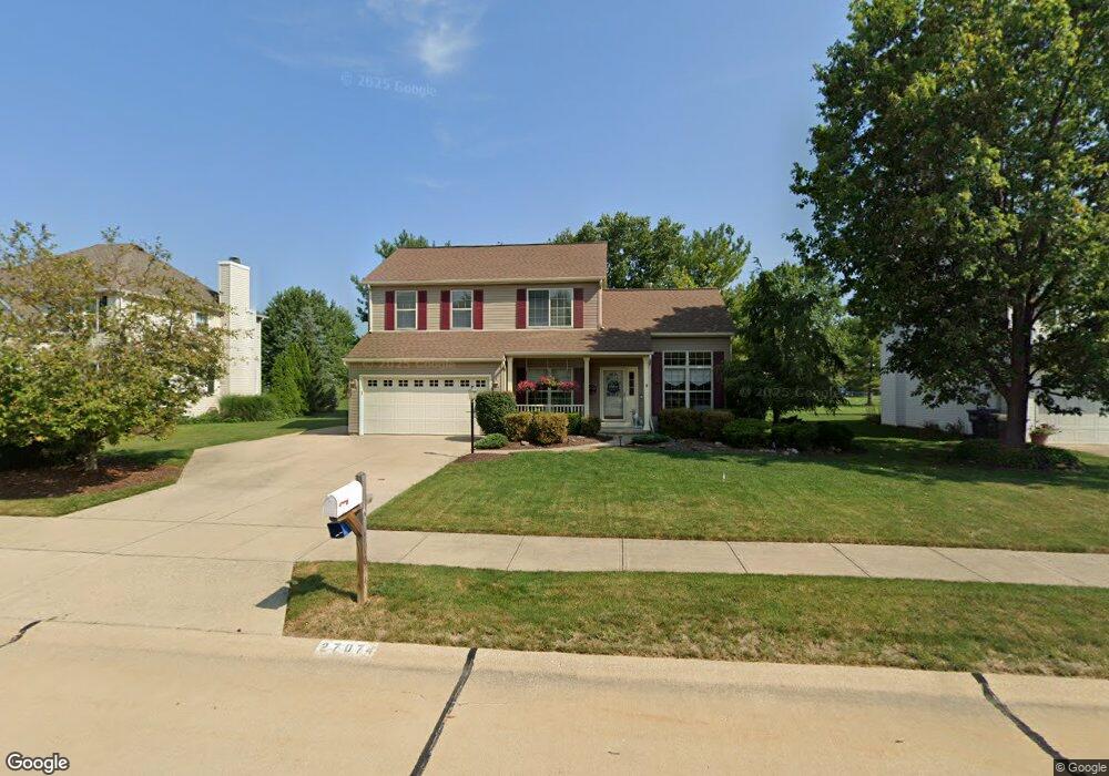 27074 Glenside Ln, Olmsted Falls, OH 44138 - photo 1