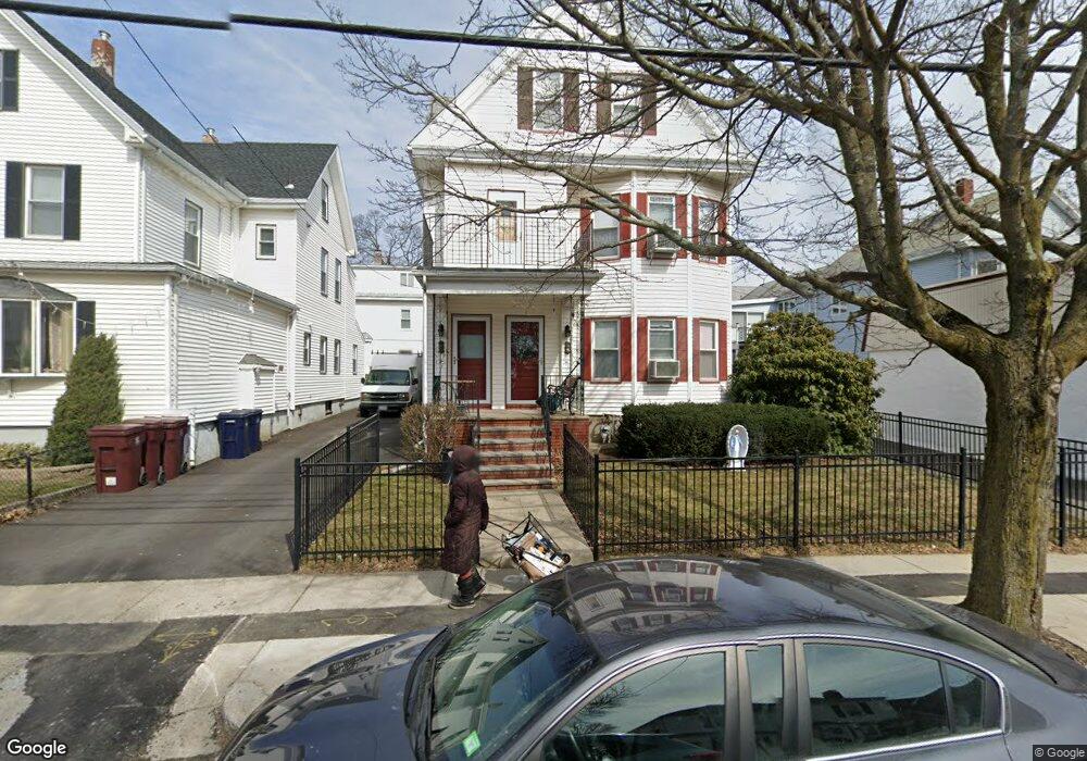 209 Hancock St unit 1, Everett, MA 02149 - photo 1