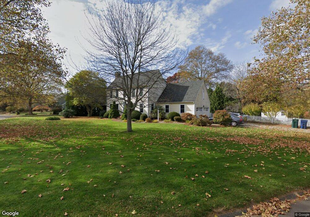 2 Foggy Meadow Ln, Old Lyme, CT 06371 - photo 1