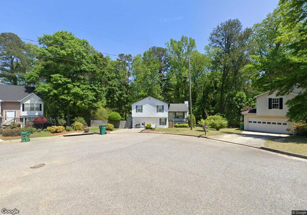 150 Williamsburg Way, Winder, GA 30680 - photo 1