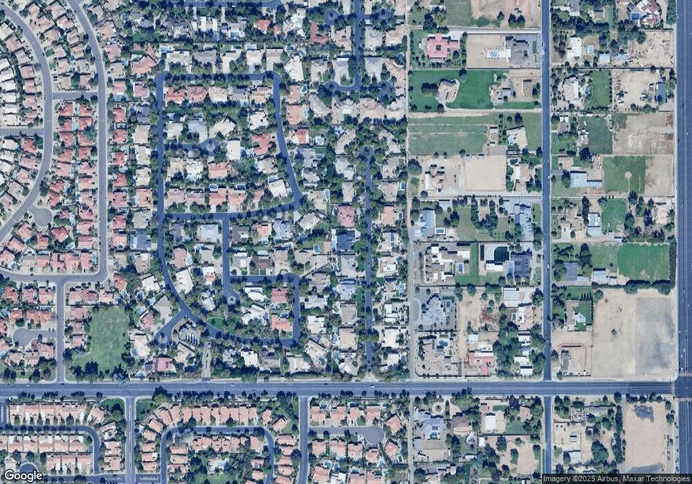 8550 S College Ln unit E, Tempe, AZ 85284 - photo 1