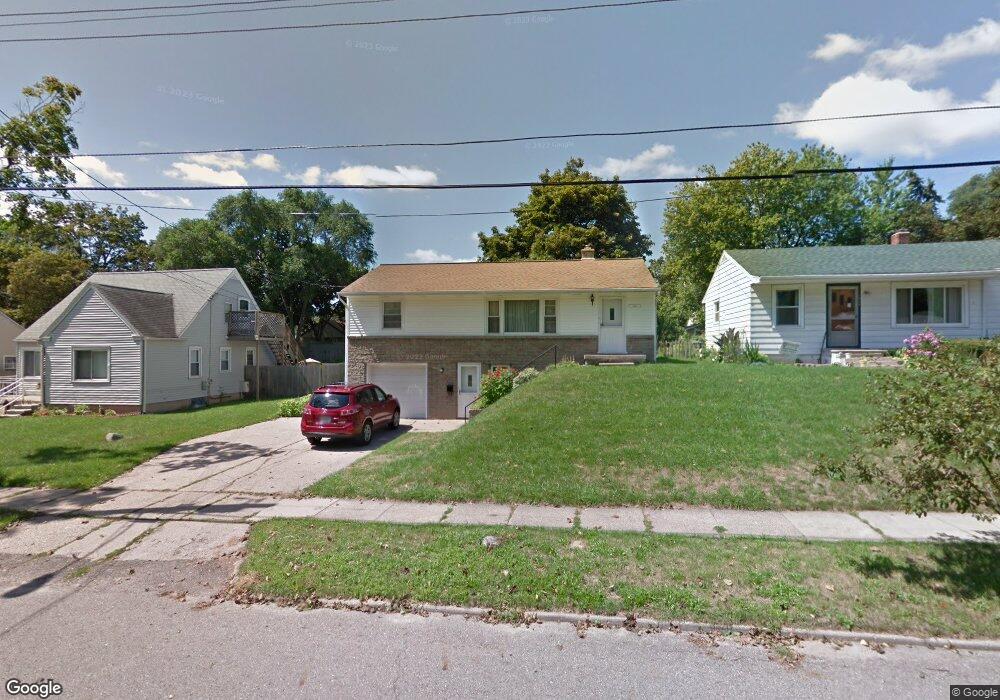 1411 Robertson Ave, Lansing, MI 48915 - photo 1