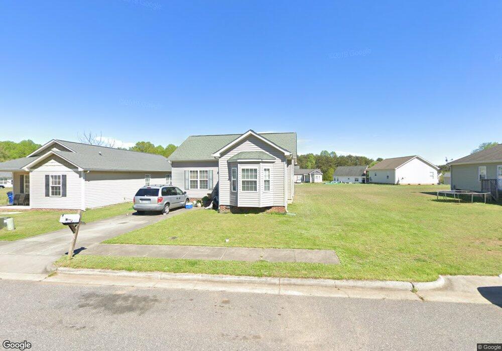 329 Vernon Ln, Statesville, NC 28677 - photo 1