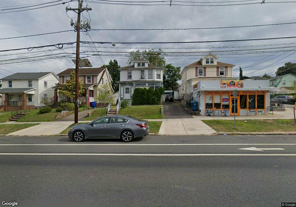 644 Livingston Ave, North Brunswick, NJ 08902 - photo 1