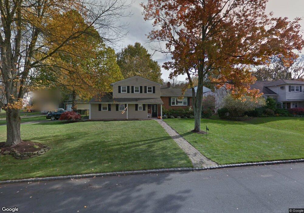 14 Hillary Place, New Providence, NJ 07974 - photo 1