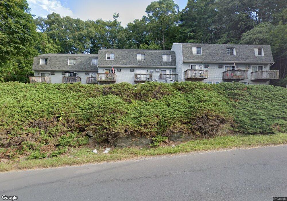 446 Perkins Ave unit 6, Waterbury, CT 06704 - photo 1