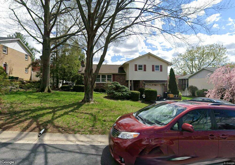 628 Beach St, Reading, PA 19605 - photo 1