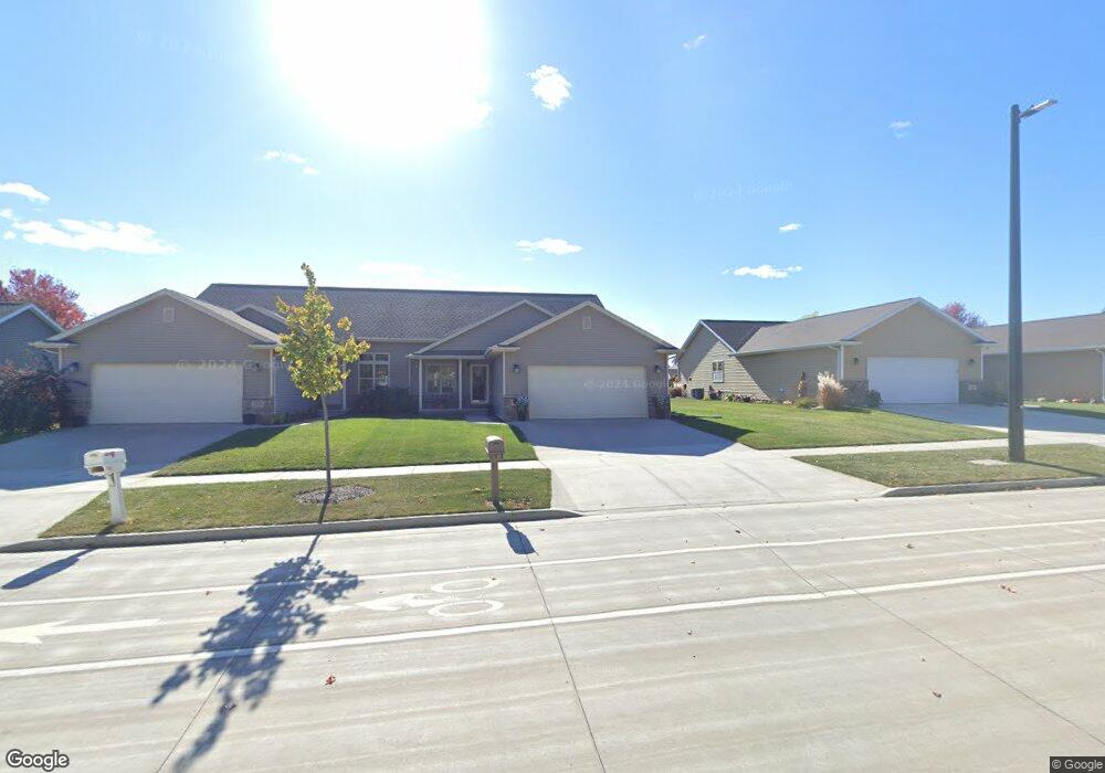 703 Creekview Ln, Appleton, WI 54915 - photo 1