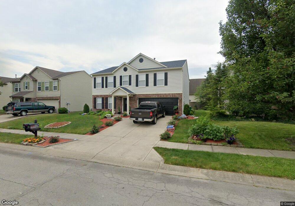 12115 Brushfield Ln, Fishers, IN 46037 - photo 1