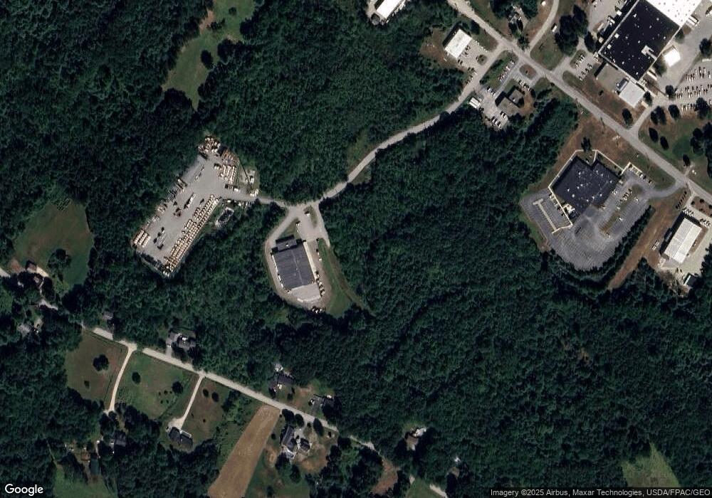 200 Merrow Rd, Auburn, ME 04210 - photo 1