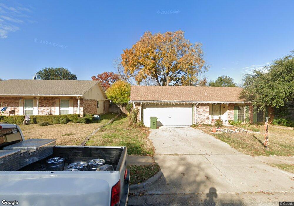 608 Spring Garden Dr, Bedford, TX 76021 - photo 1