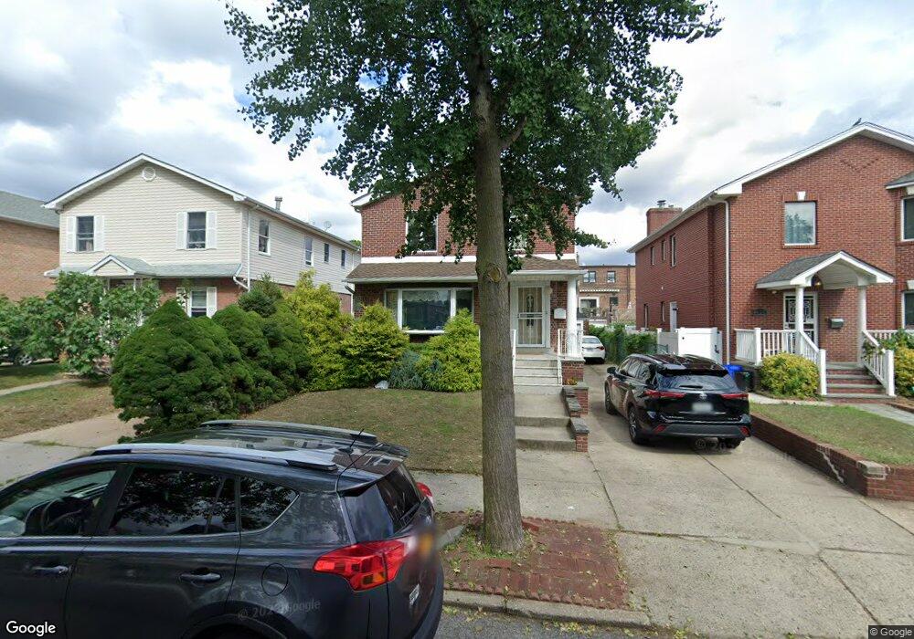 46-19 192nd St, Flushing, NY 11358 - photo 1