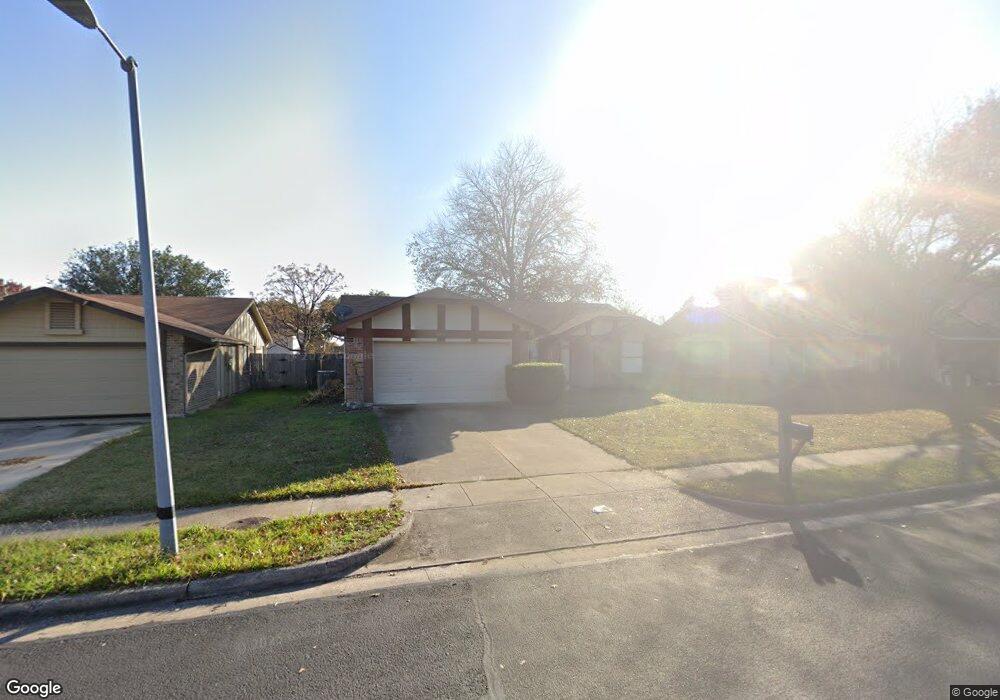 2300 Hollybush Ln, Bedford, TX 76021 - photo 1