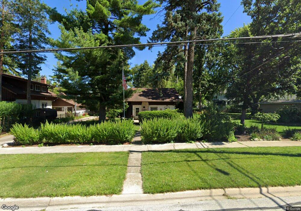 319 E 6th Ave, Naperville, IL 60563 - photo 1