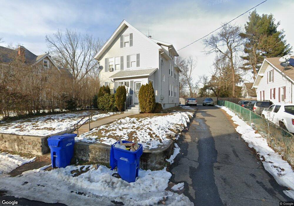 12 Hubbard St unit 2nd floor, Bloomfield, CT 06002 - photo 1