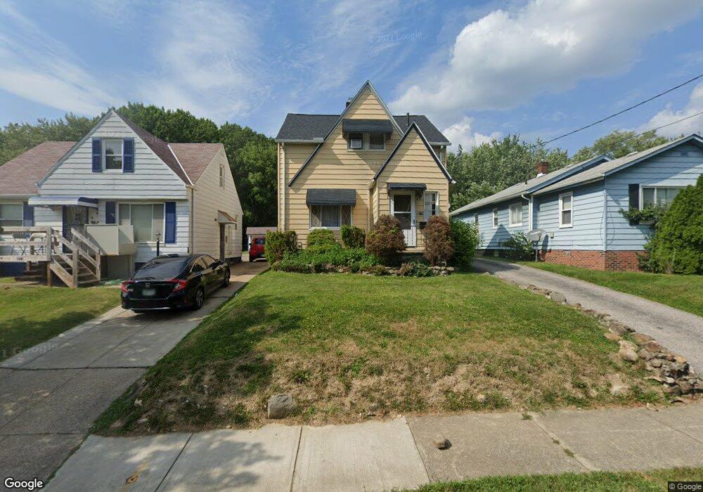 20179 Raymond St, Maple Heights, OH 44137 - photo 1