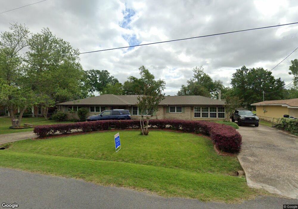 4023 Cappy Dr, Lake Charles, LA 70605 - photo 1