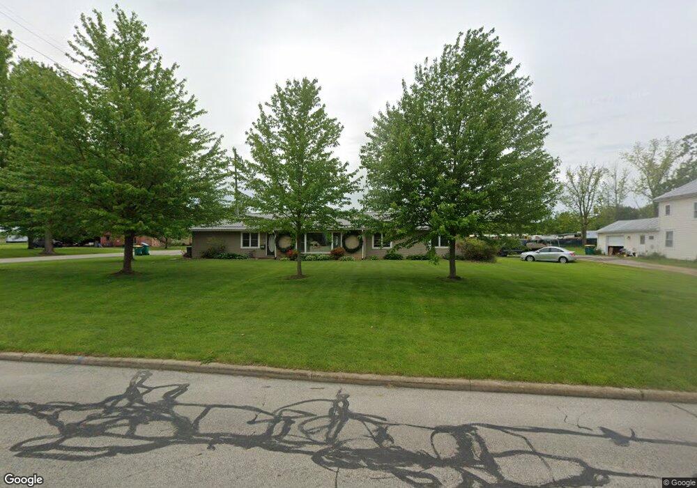 196 E Jefferson St, Jefferson, OH 44047 - photo 1