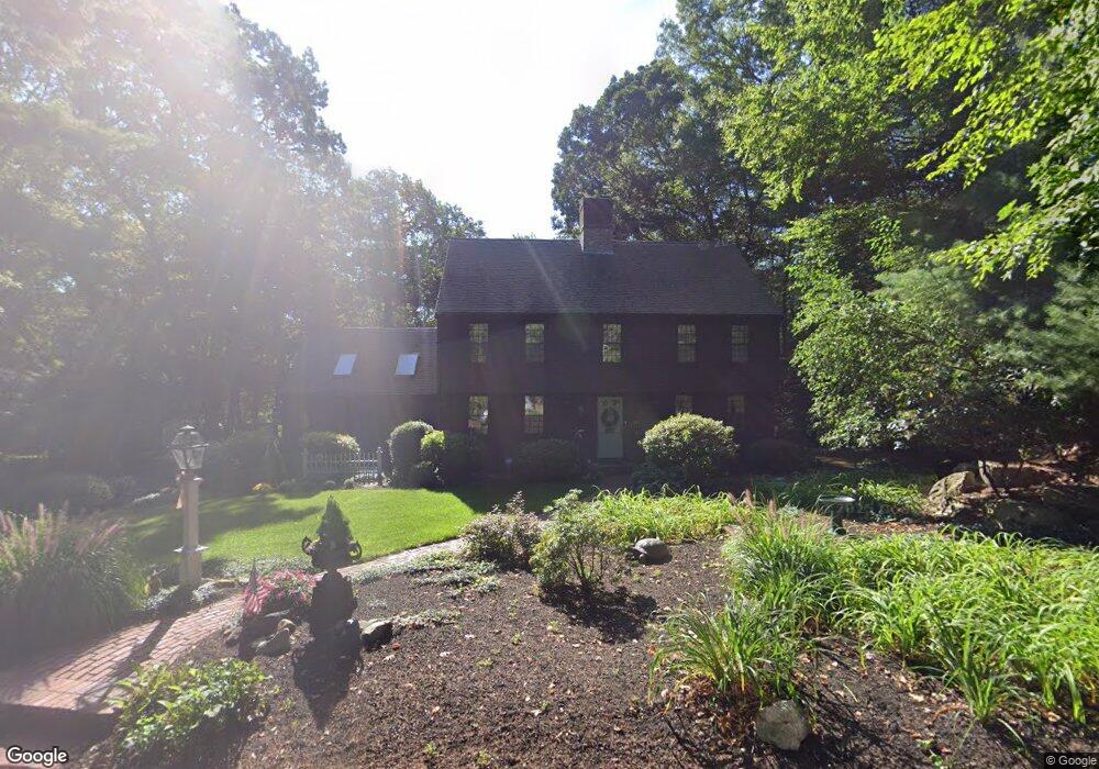 17 Mast Hill Rd, Hingham, MA 02043 - photo 1