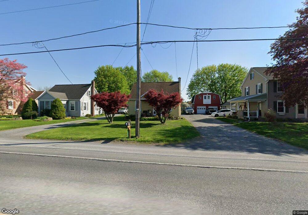 486 E Main St, Leola, PA 17540 - photo 1