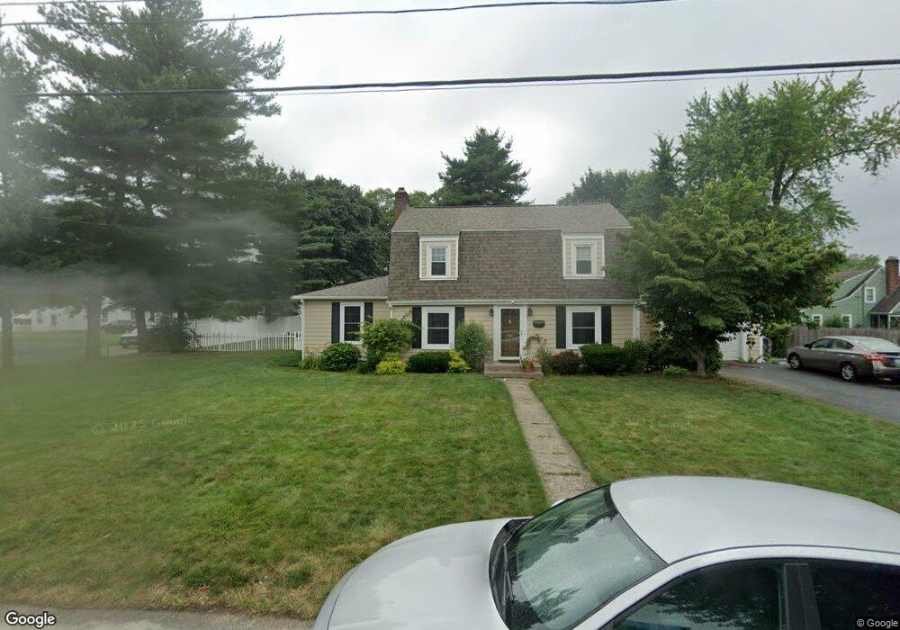 101 Trinity St, Warwick, RI 02886 - photo 1