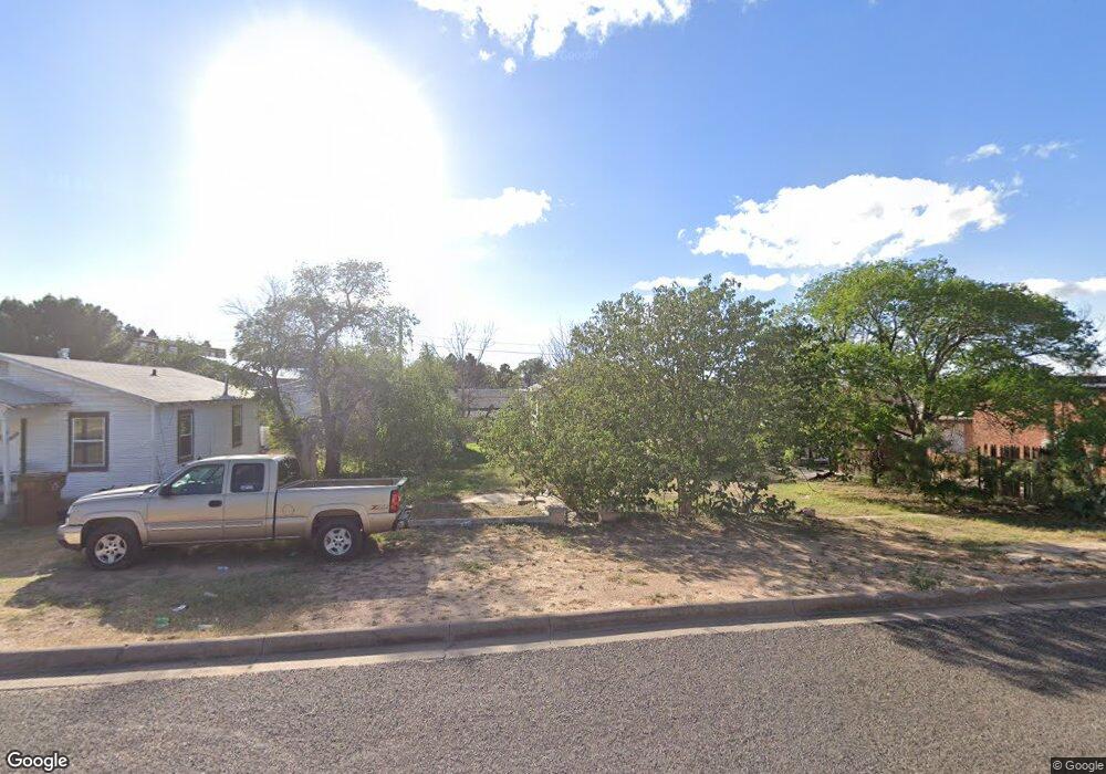 904 Nolan St, Big Spring, TX 79720 - photo 1