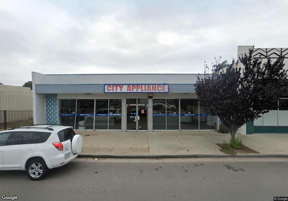 205 W Ocean Ave, Lompoc, CA 93436 - photo 1