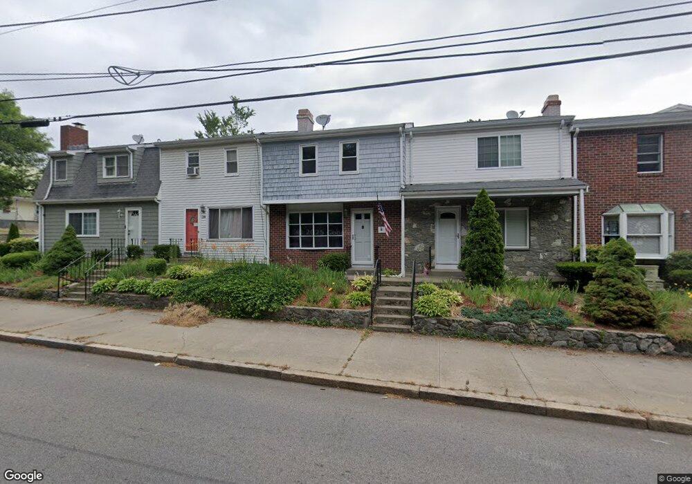 214 School St unit 214, Pawtucket, RI 02860 - photo 1