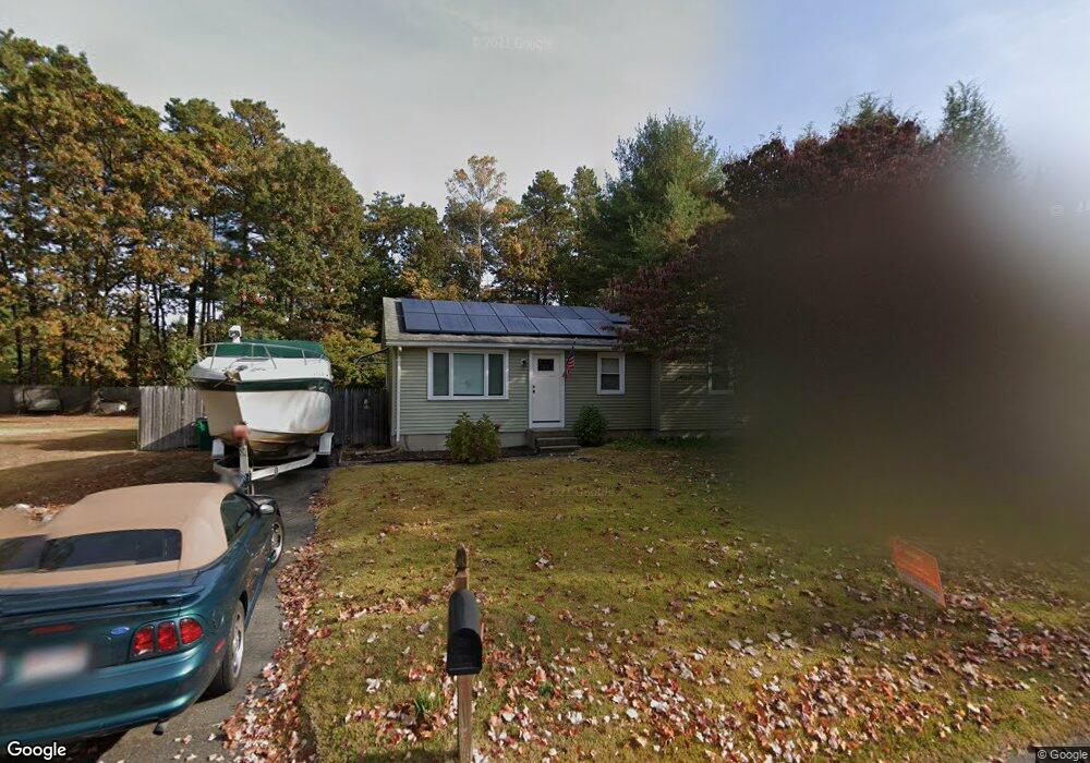 41 Phelps St, Easthampton, MA 01027 - photo 1