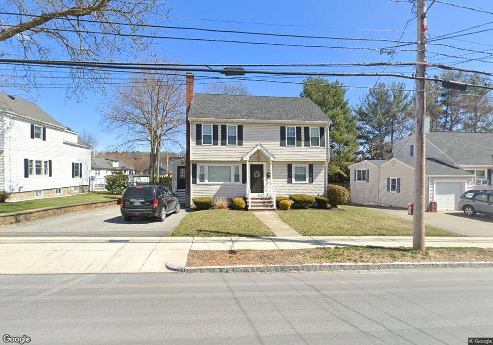 33 Oak St, Stoneham, MA 02180 - photo 1
