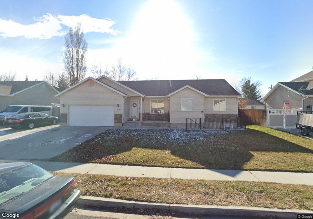 1069 W 190 S, Lehi, UT 84043 - photo 1