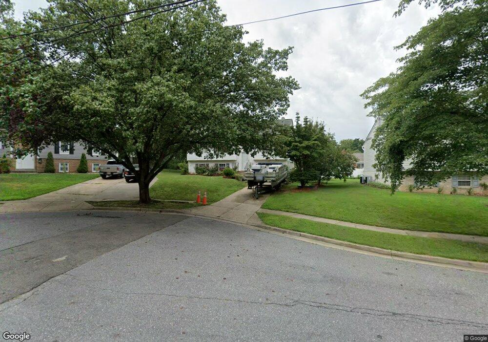 5702 Legation Ct, New Carrollton, MD 20784 - photo 1