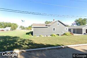 2109 Ivy St, Tyndall, SD 57066