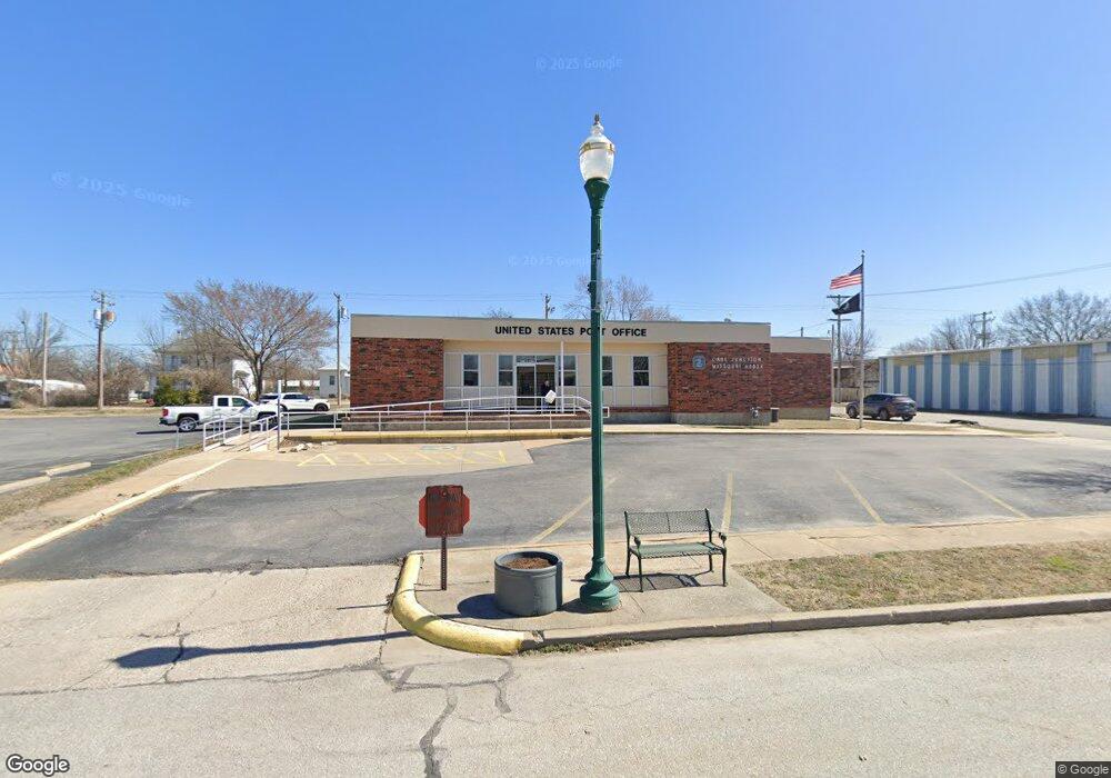 113 S Main St, Carl Junction, MO 64834 - photo 1