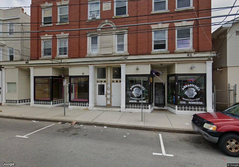 352 E Main St unit 1, Fall River, MA 02724 - photo 1