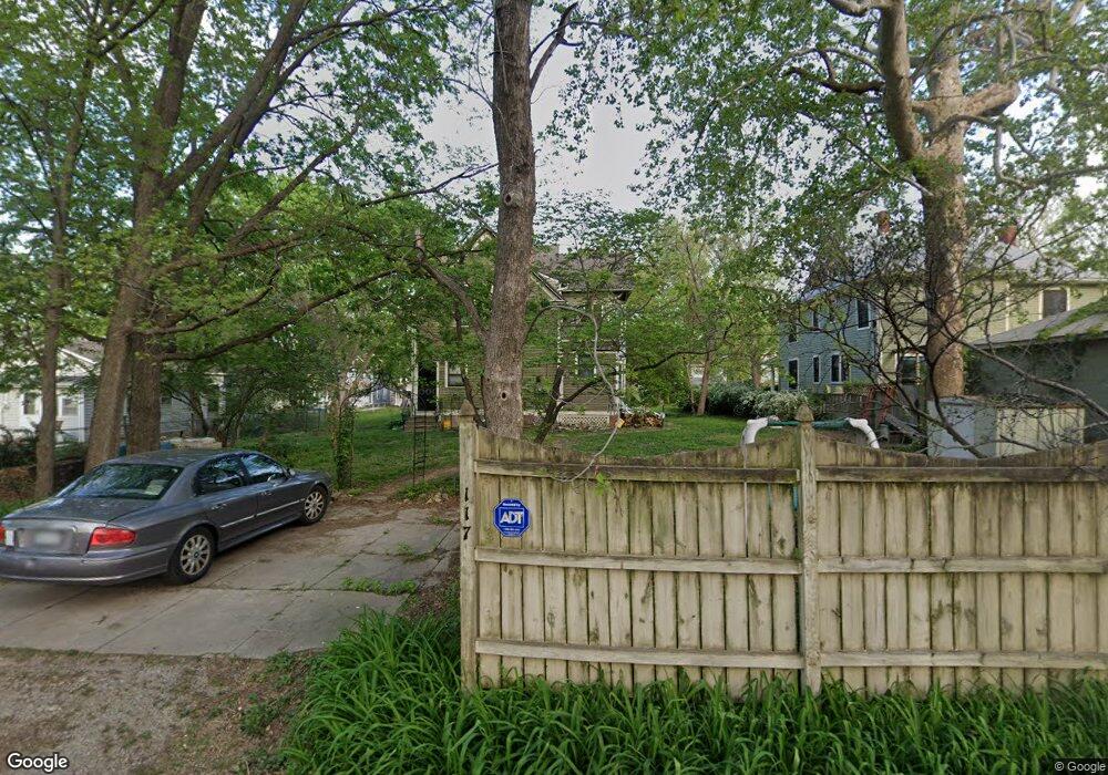 117 SW Clay St, Topeka, KS 66606 - photo 1