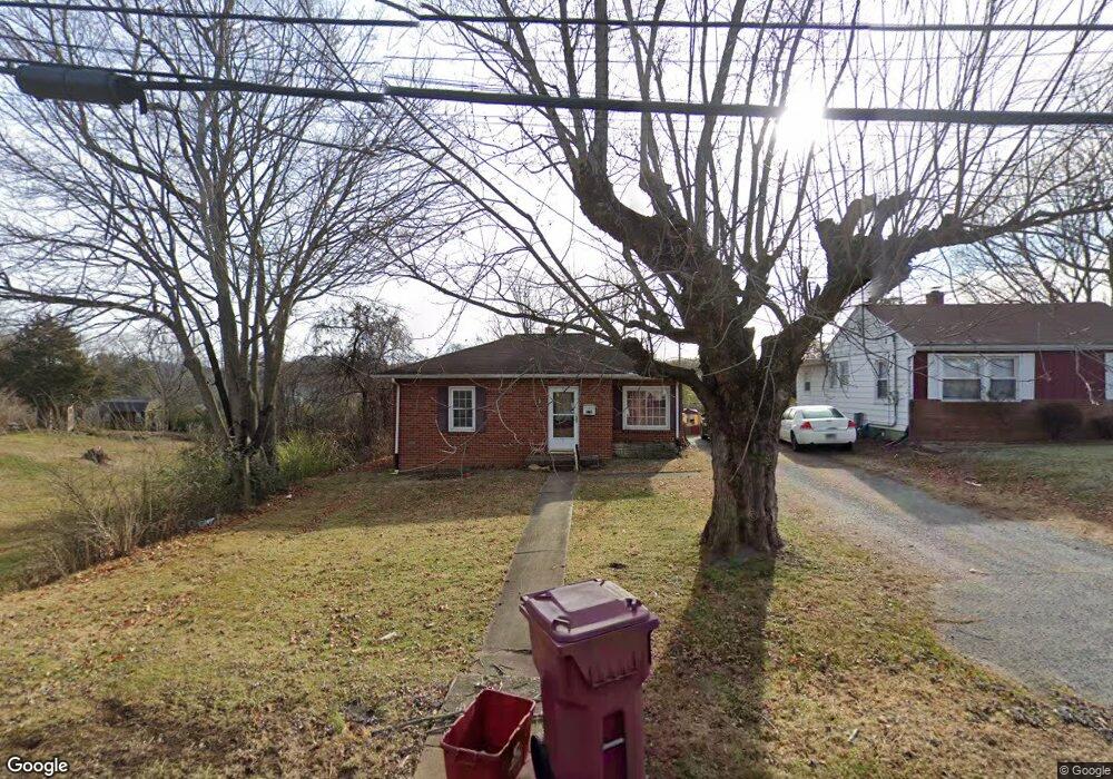 2008 E Unaka Ave, Johnson City, TN 37601 - photo 1