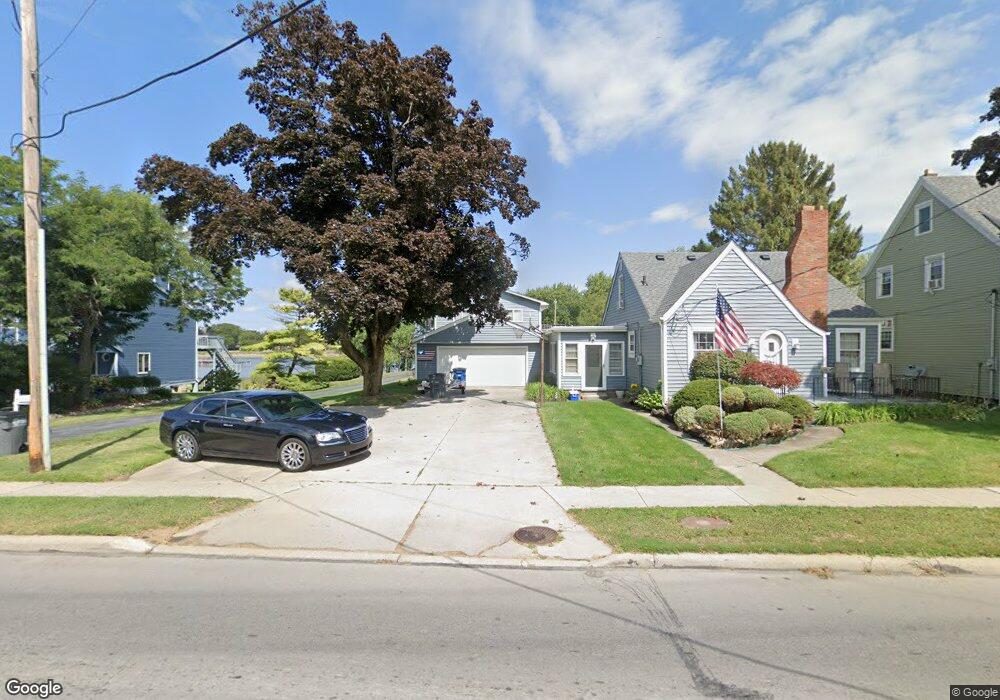 2201 Ottawa River Rd, Toledo, OH 43611 - photo 1