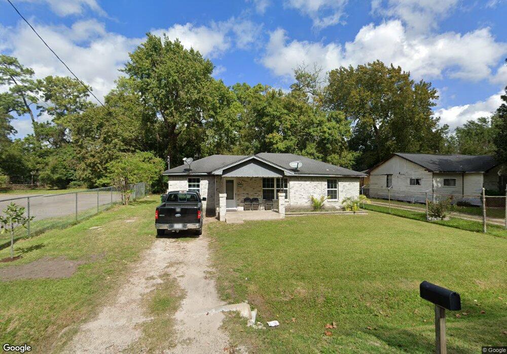 6805 Finch St, Houston, TX 77028 - photo 1