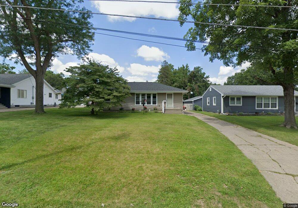 3858 Sherman Blvd, Des Moines, IA 50310 - photo 1