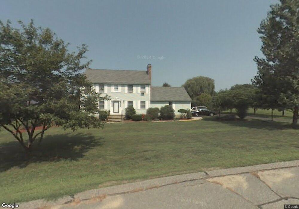 31 Riverview Cir, Litchfield, NH 03052 - photo 1