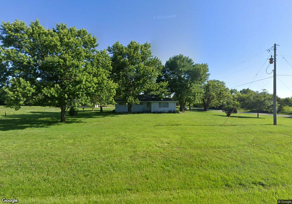 5620 SW 93rd St, Wakarusa, KS 66546 - photo 1